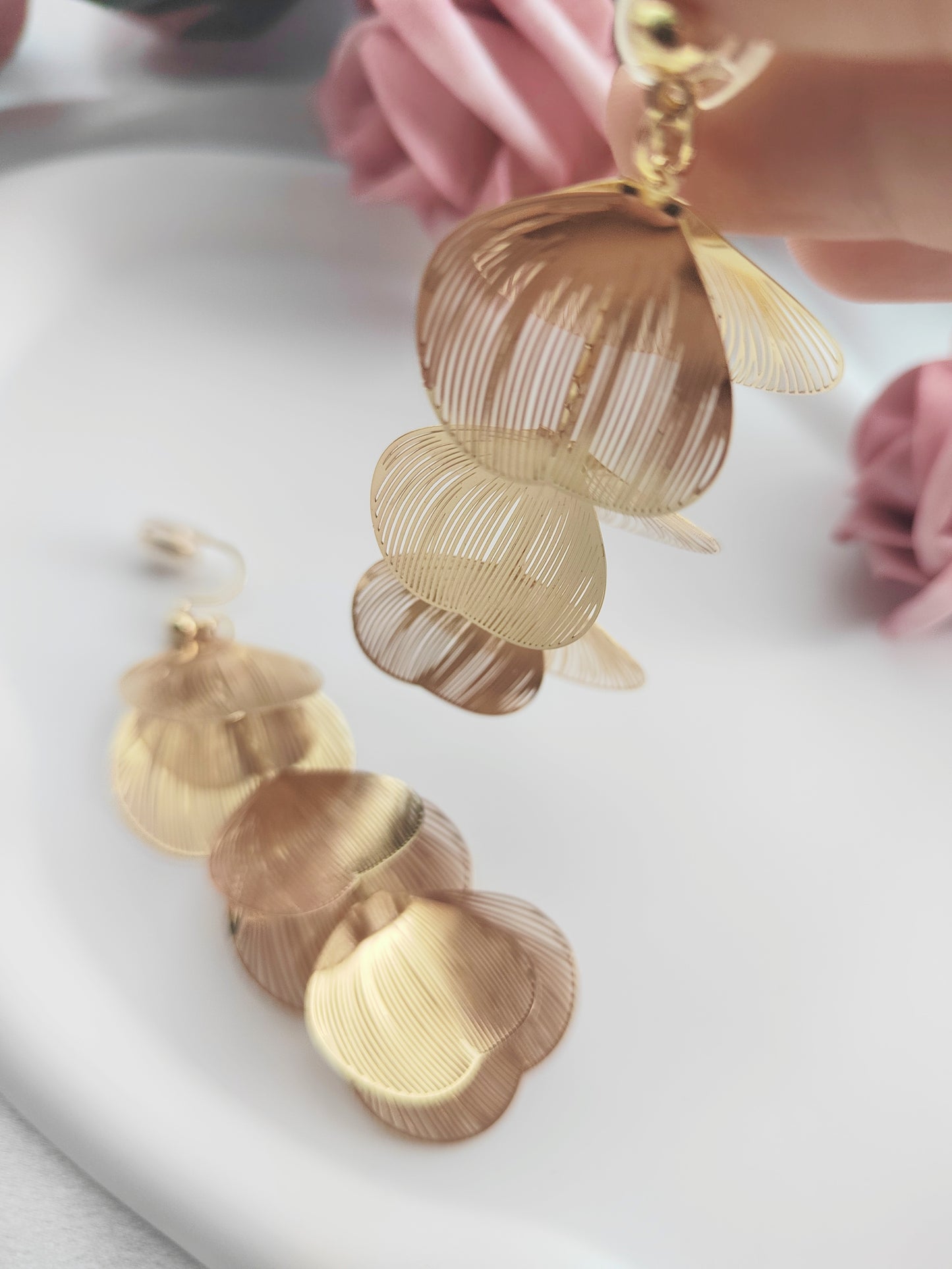 Gold Heart Leaf Tassel Clip-On Earrings – Non-Pierced Ear Clips