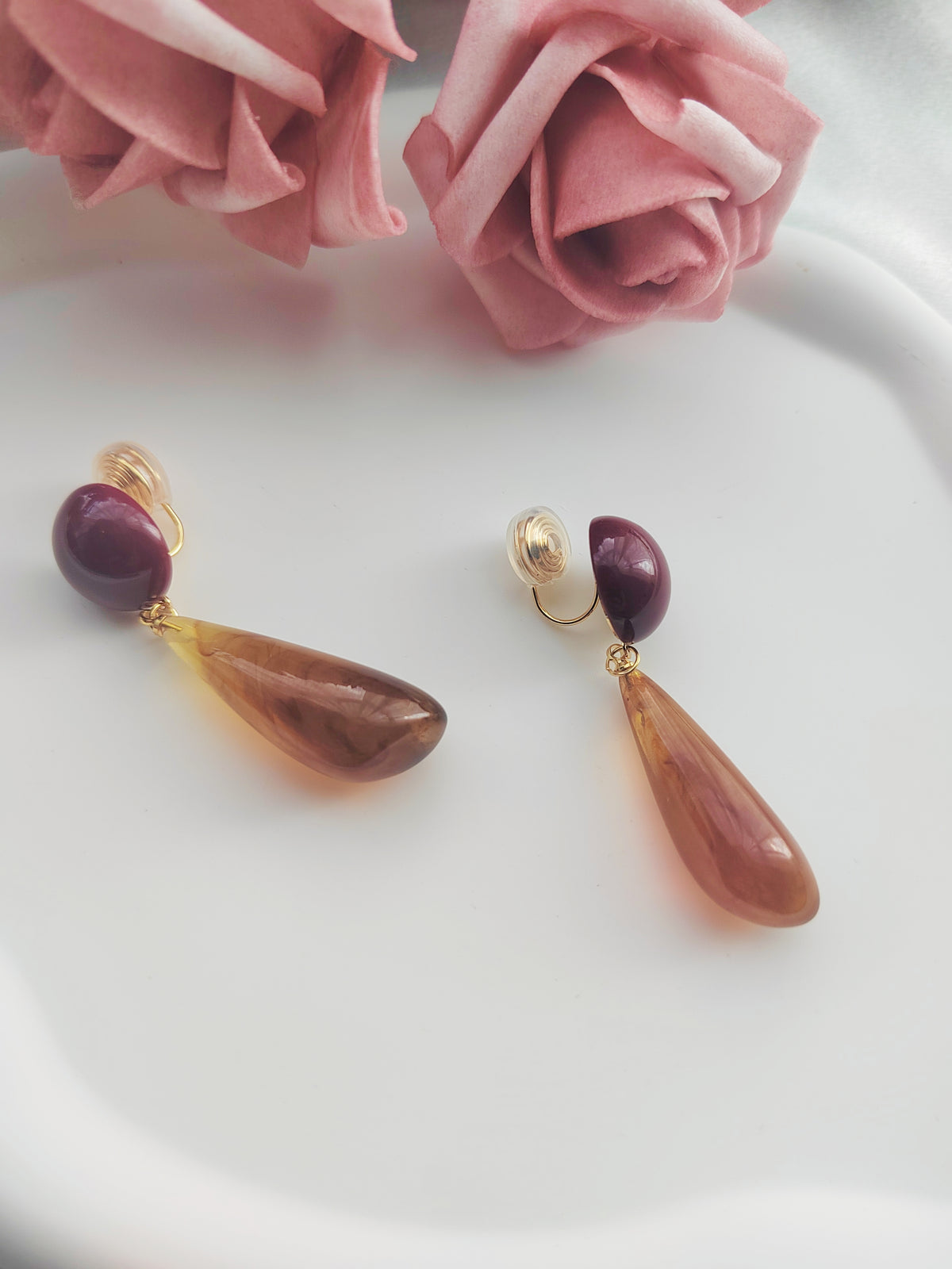 Resin Drop Clip-On Earrings –Gradient Brown Non-Pierced Ear Clips