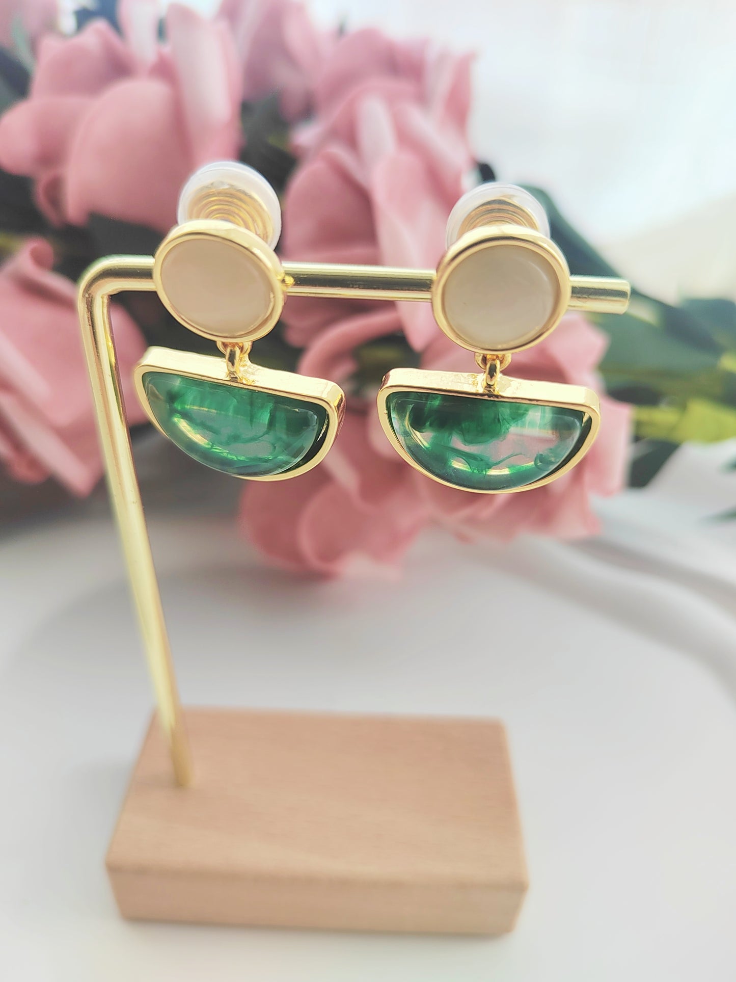 Green Geometric Clip-On Earrings – Non-Pierced Ear Clips