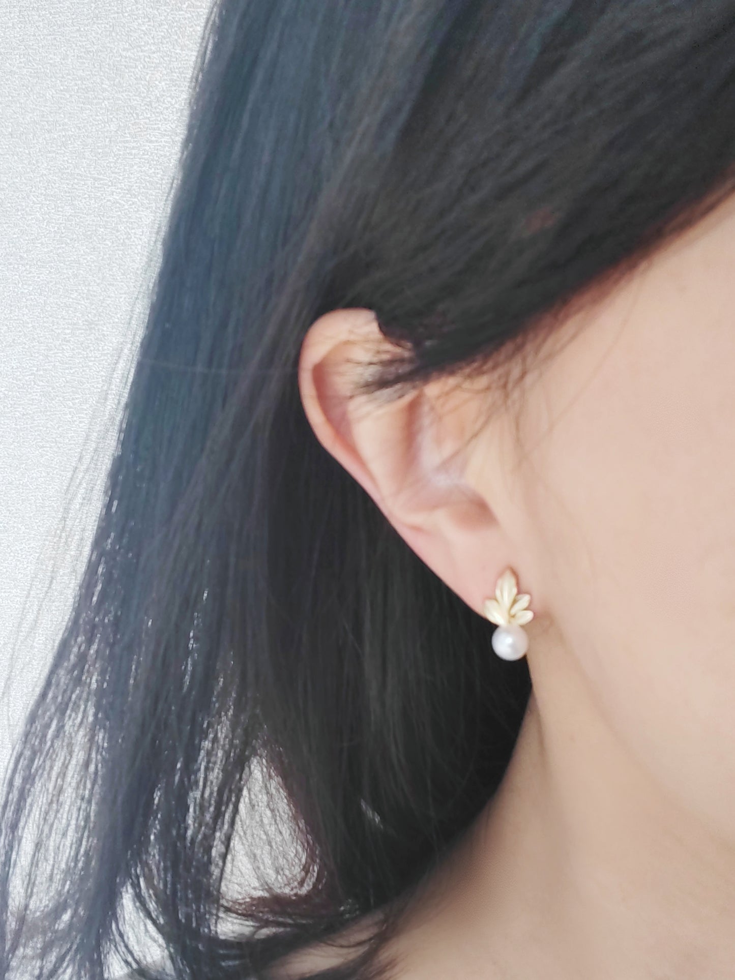 Gold Leaf Pearl Clip-On Earrings-Non-Pierced Ear Clips