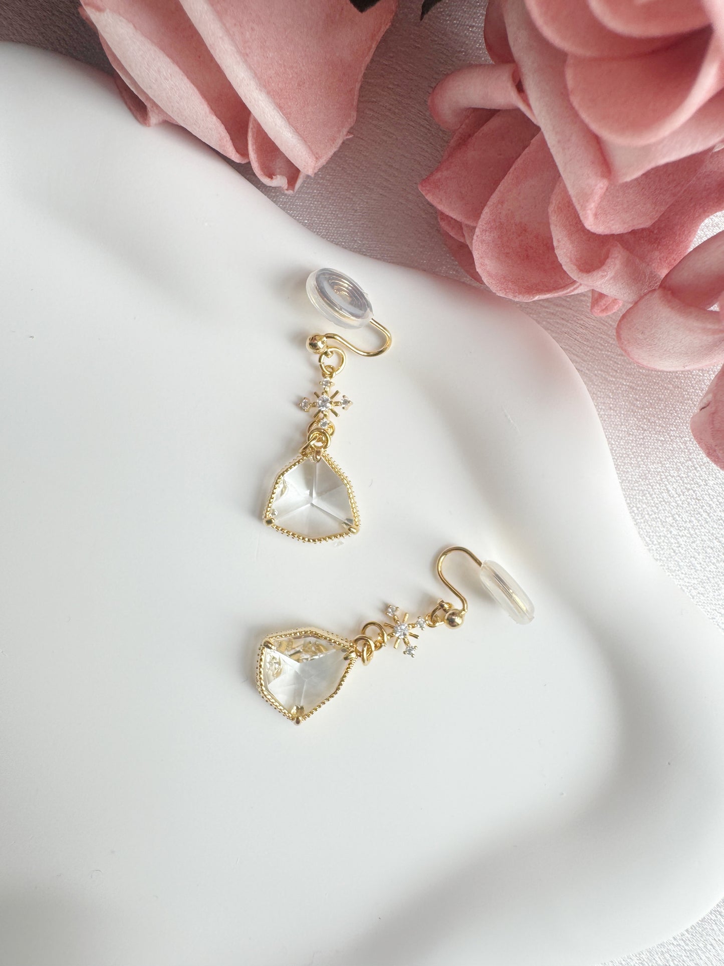 Vintage Snowflake Triangle Glass Drop Clip-On Earrings – Non-Pierced Ear Clips