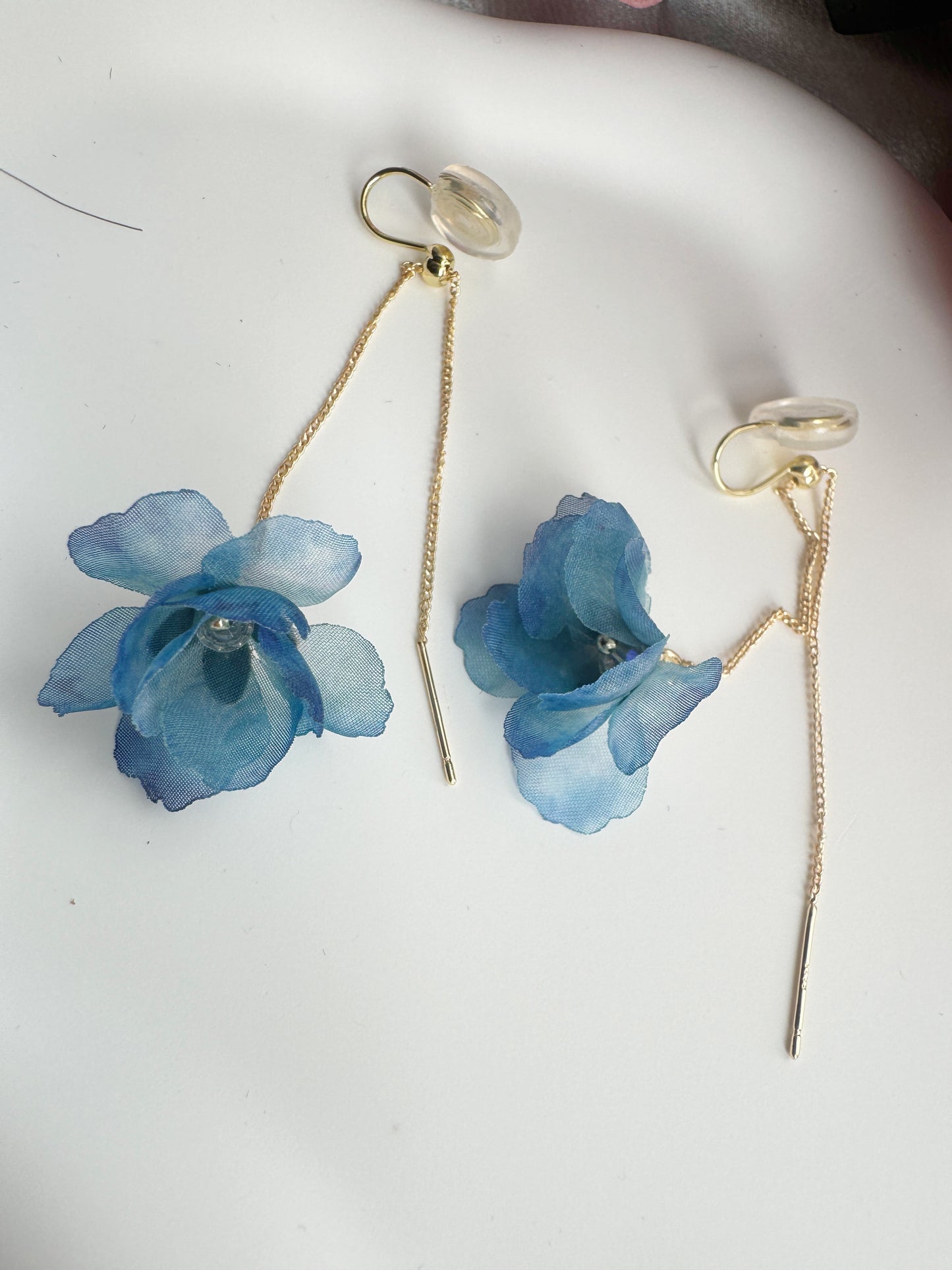 Blue Flower Clip-On Earrings – Adjustable Length Floral Non-Pierced Ear Clips