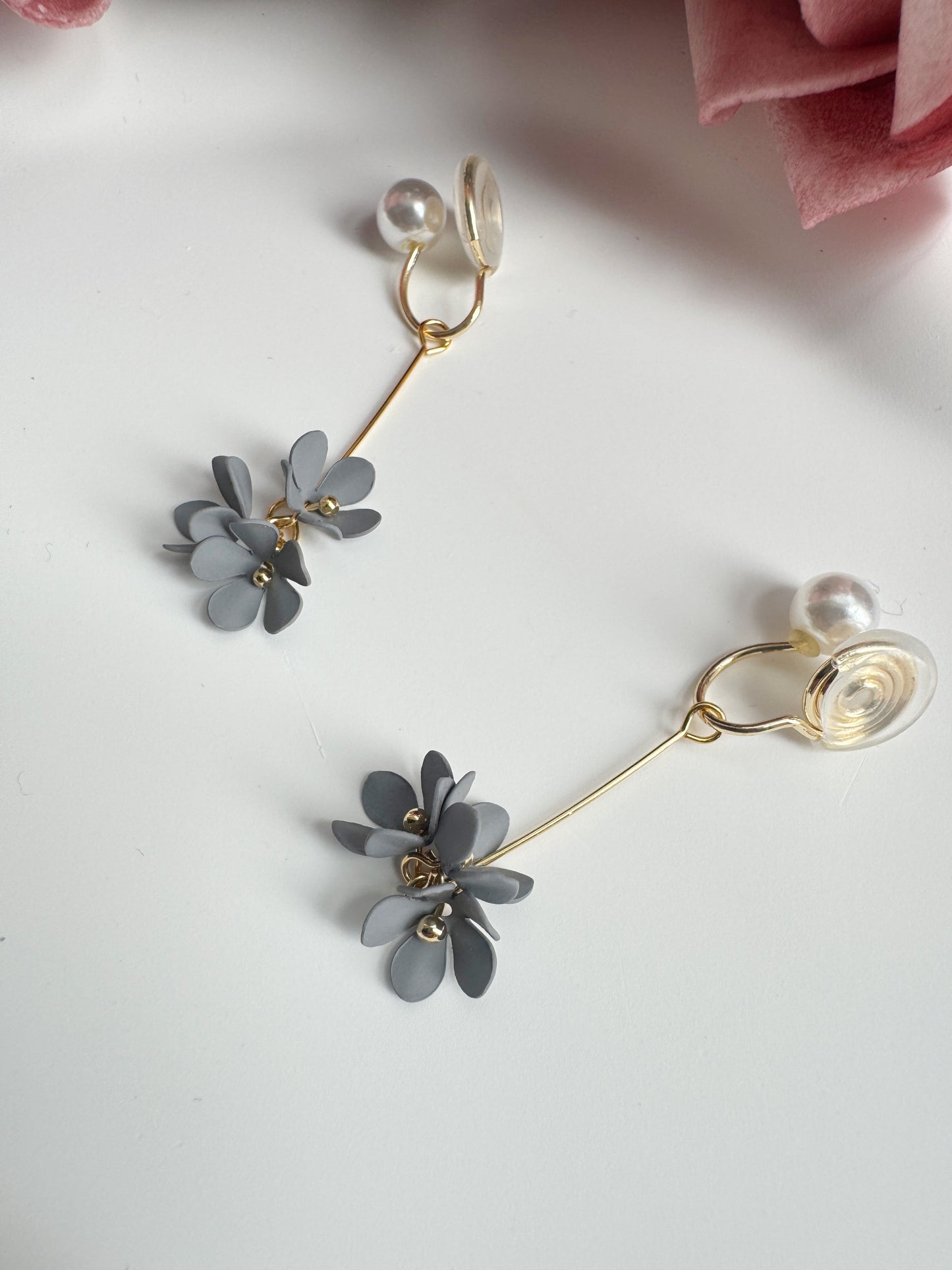 Blue Flowers Pearl Clip-On Earrings – Pearl Flora Dangle Non-Pierced Ear Clips
