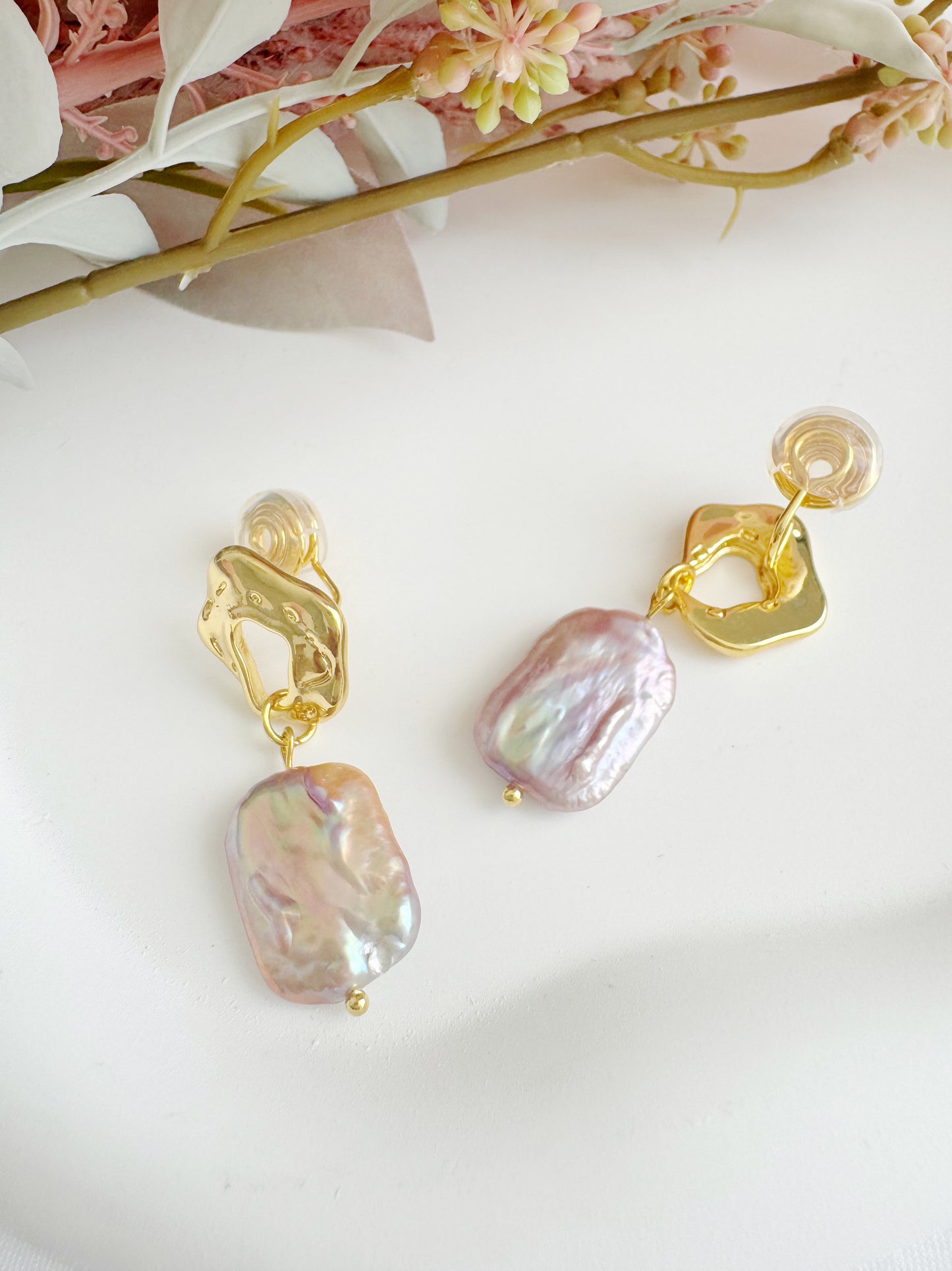 Baroque Pearl Clip-On Earrings – Pink Pearl Non-Pierced Ear Clips