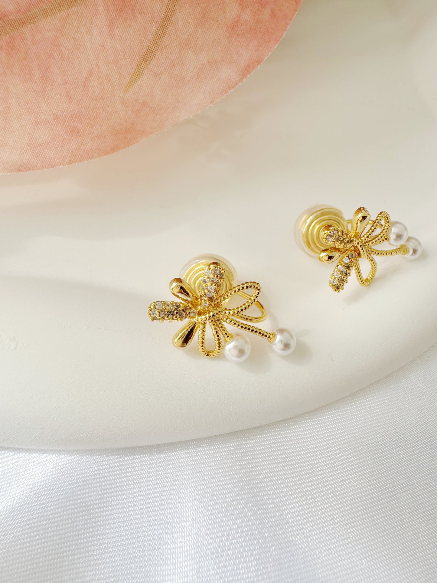 Gold Bow Pearl Clip-On Earrings – Non-Pierced Ear Clips