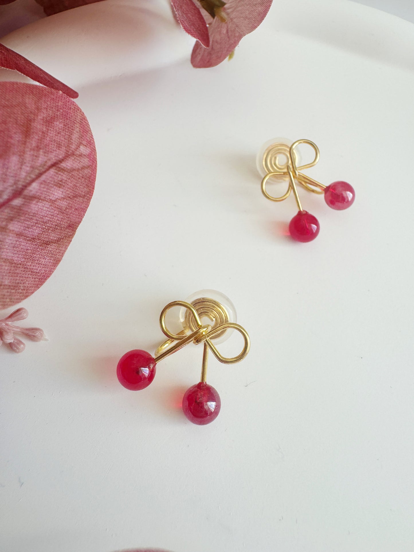 Minimalist Cherry Bow Clip-On Earrings - Cute Red Bead Non-Pierced Ear Clips