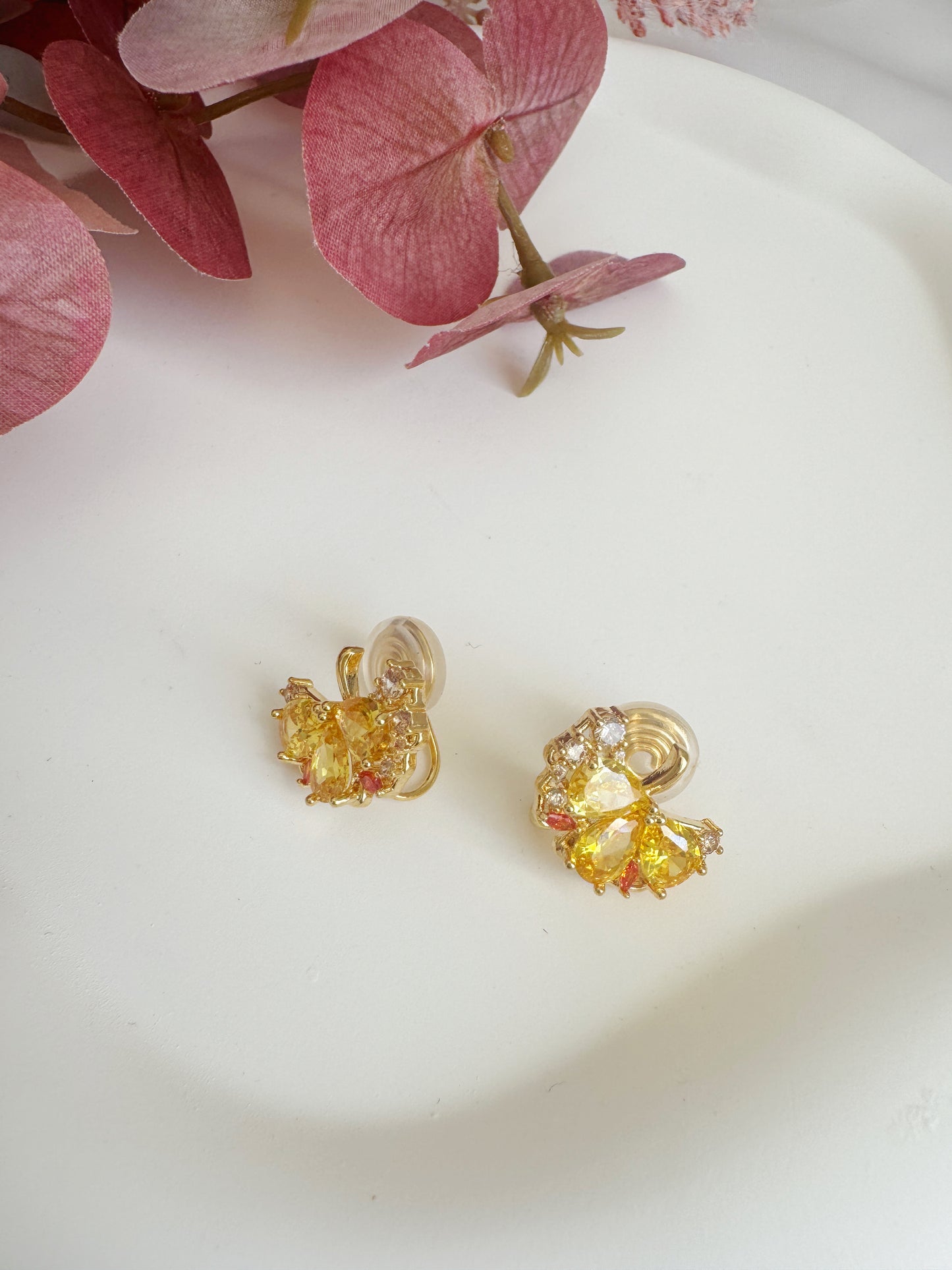 Gold Ginkgo Leaf Zircon Stud Clip-On Earrings - Non-Pierced Ear Clips
