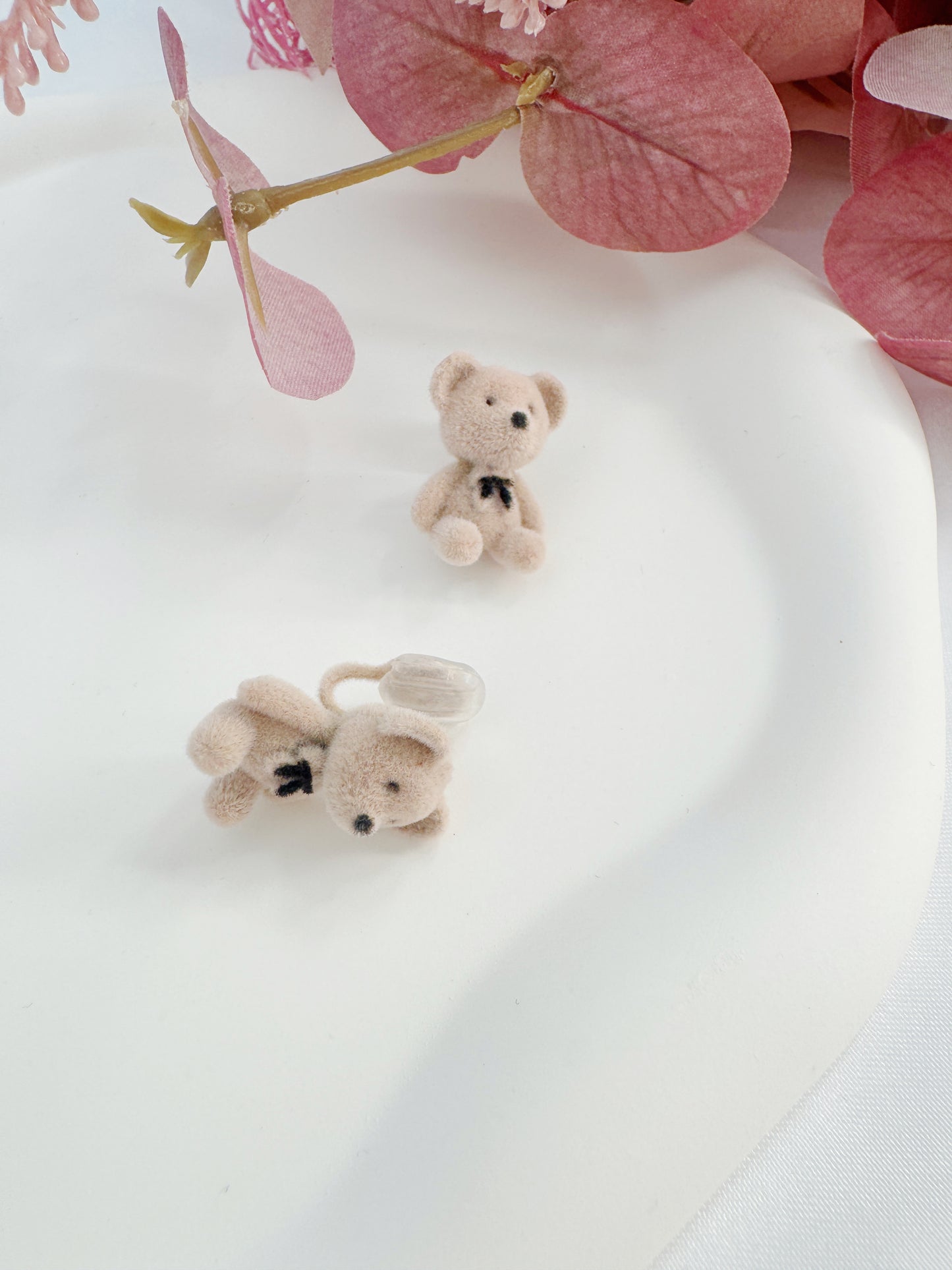 Cute Teddy Bear Clip-On Earrings – Kawaii Non-Pierced Ear Clips