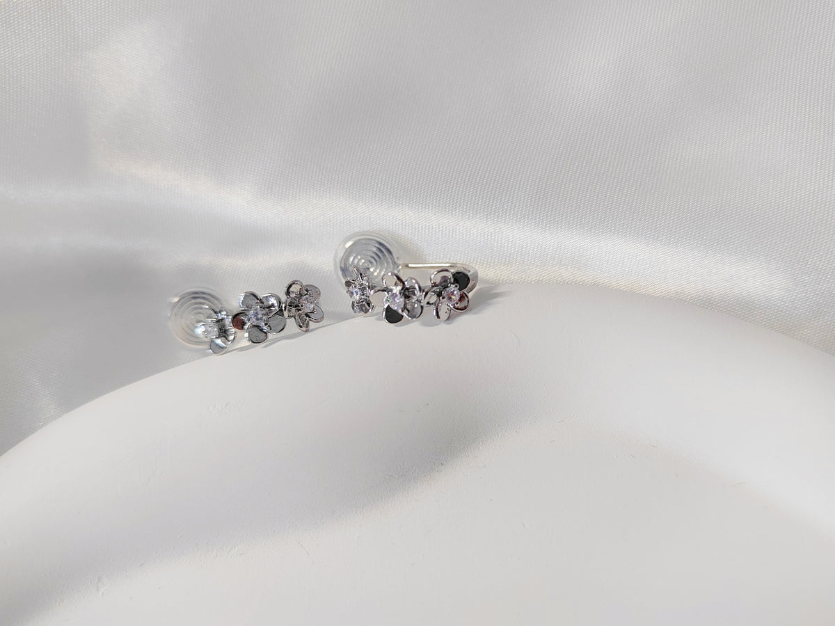 Silver Flowers Hoop Clip-On Earrings - Non-Pierced Ear Clips
