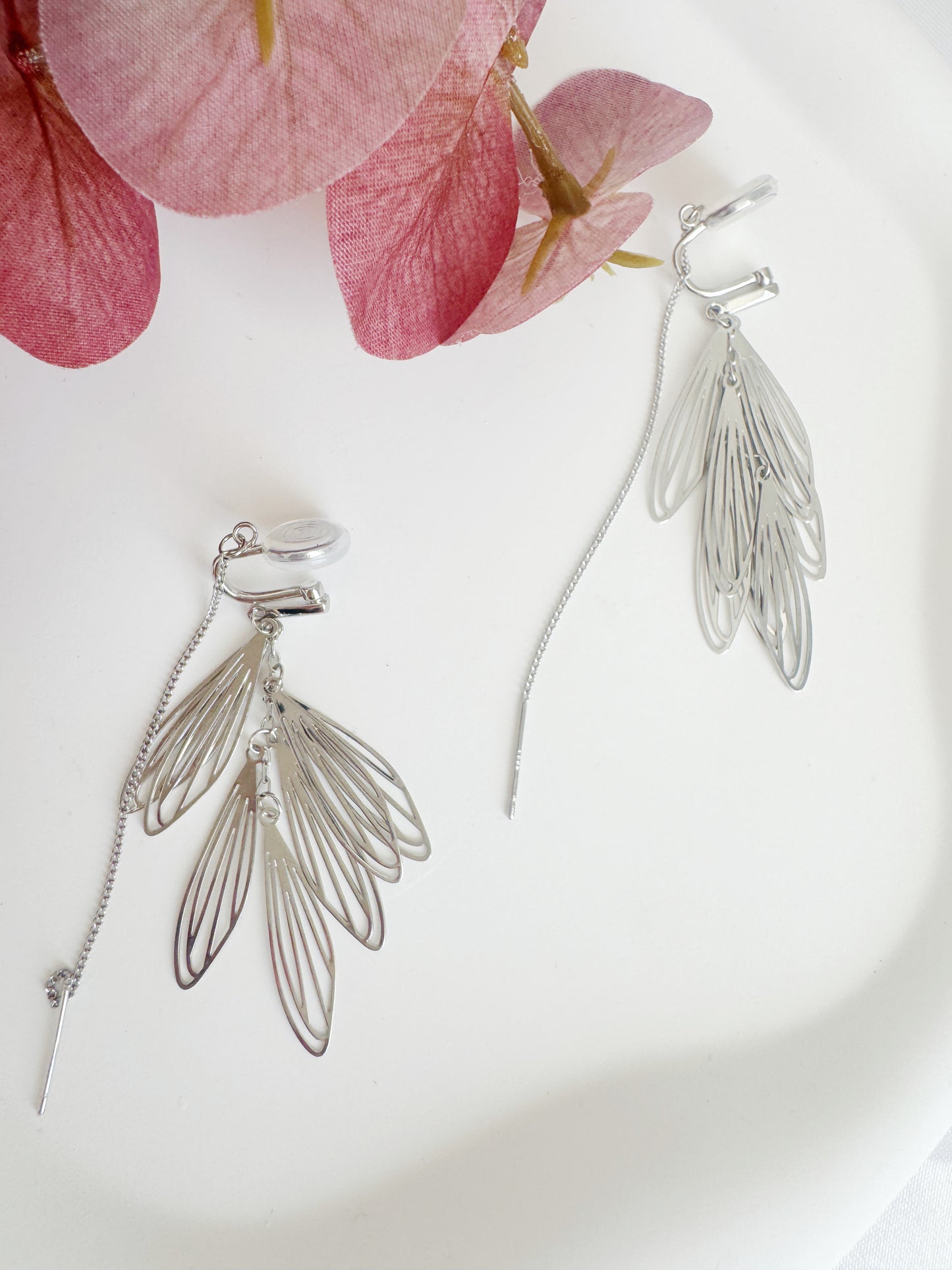Gold/Silver Leaf Tassel Clip-On Earrings – Gold/Silver Non-Pierced Ear Clips