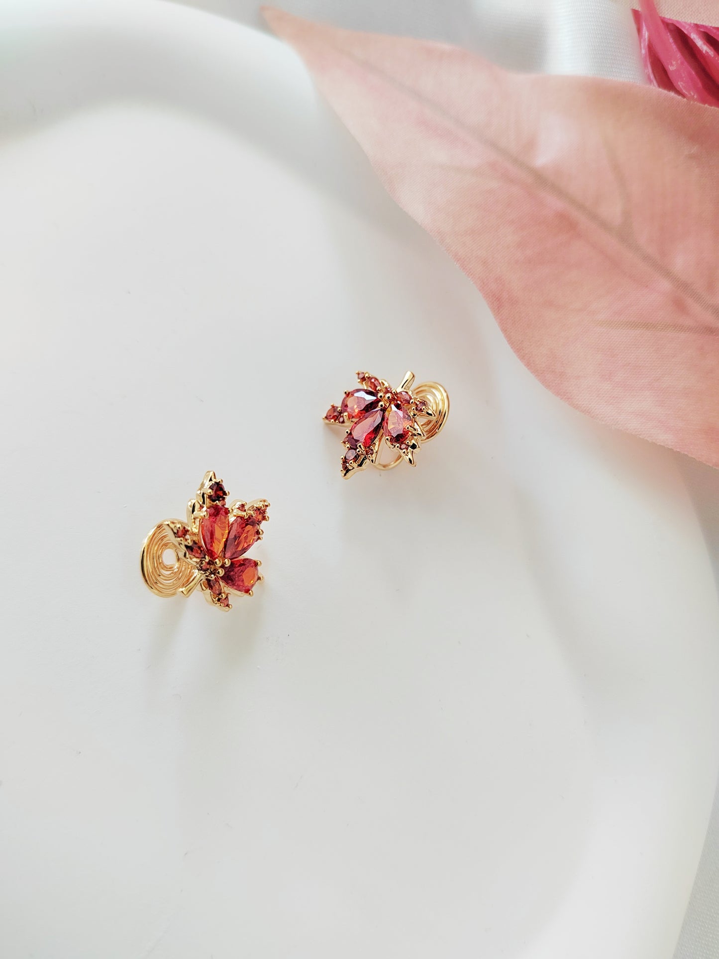 Maple Leaf Clip-On Earrings-Non-Pierced Ear Clips