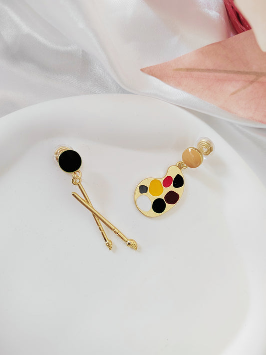 Mismatched Palette Clip-On Earrings – Gold Artist-Non-Pierced Ear Clips