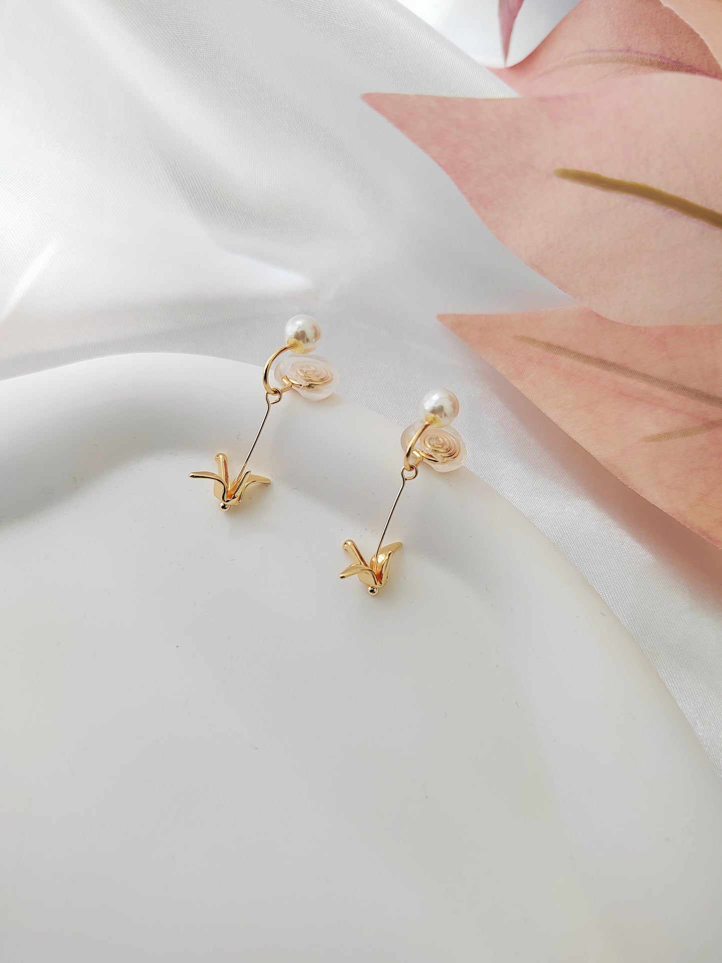 14K Gold Crane Clip-On Earrings – Freshwater Pearl Non-Pierced Ear Clips
