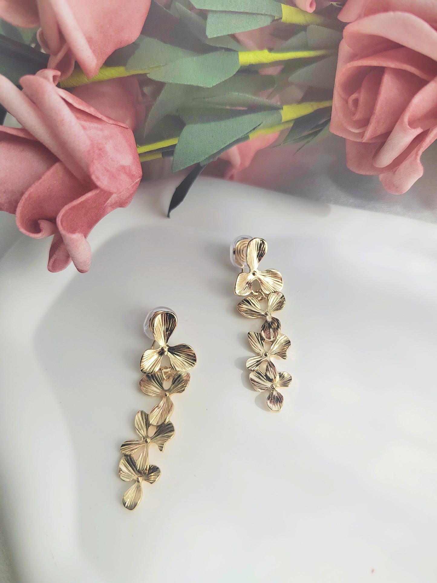 Golden Vine Floral Clip-On Earrings – Non-Pierced Ear Clips