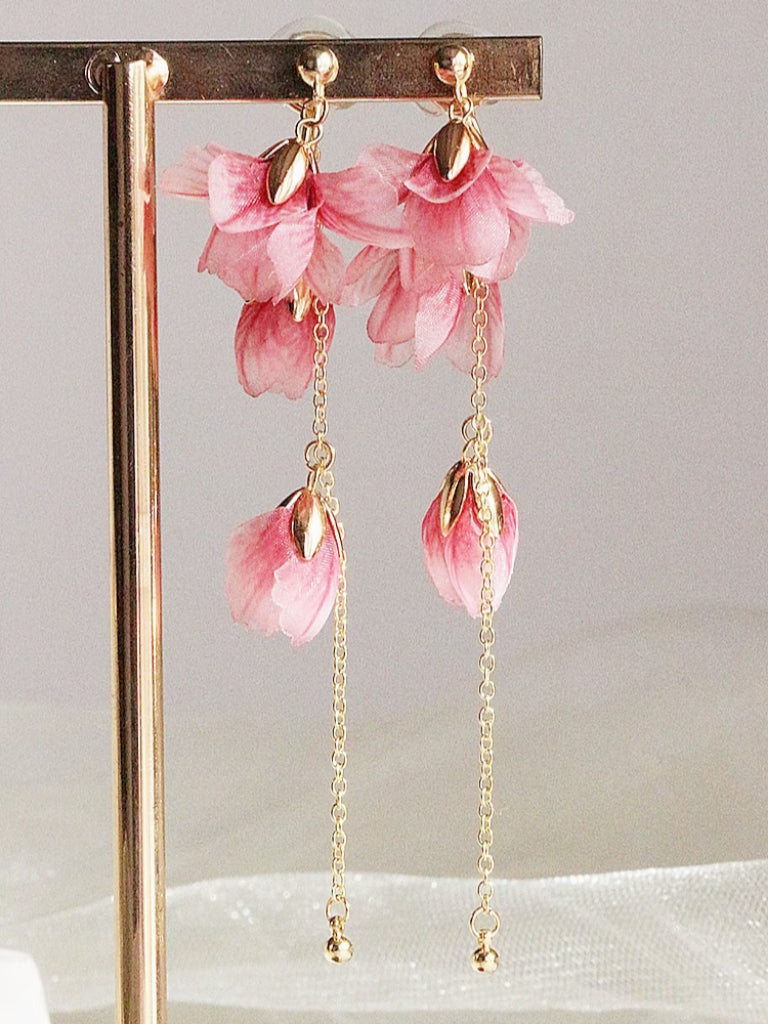 Mismatched Pink Flower Clip-On Earrings – Pink Floral Non-Pierced Ear Clips