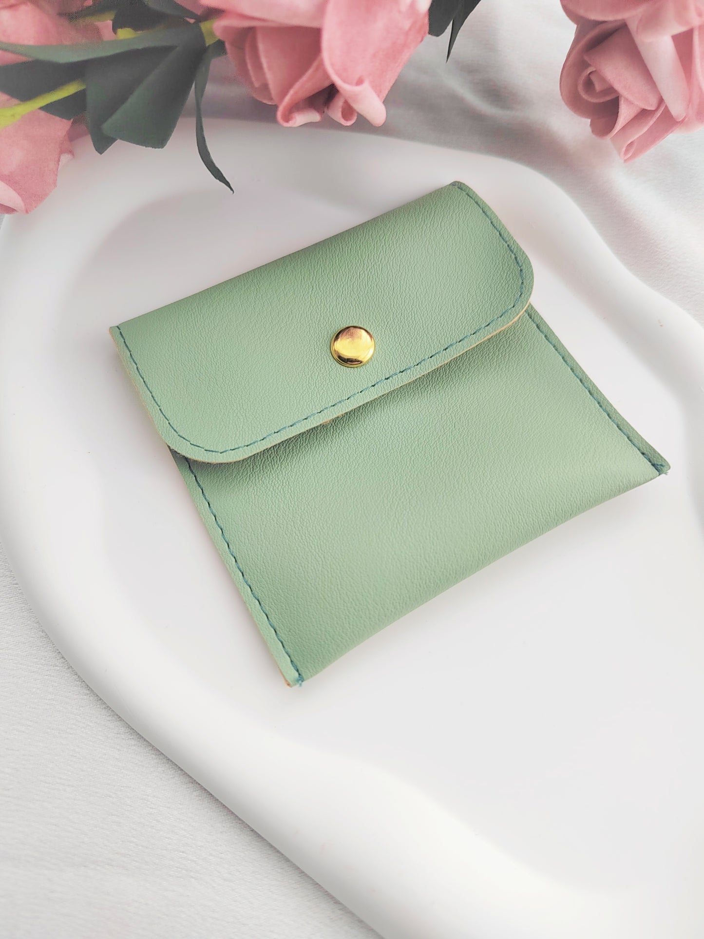 Velvet Rose Clip-On Earrings – Elegant Red Flower Non-Pierced Ear Clips